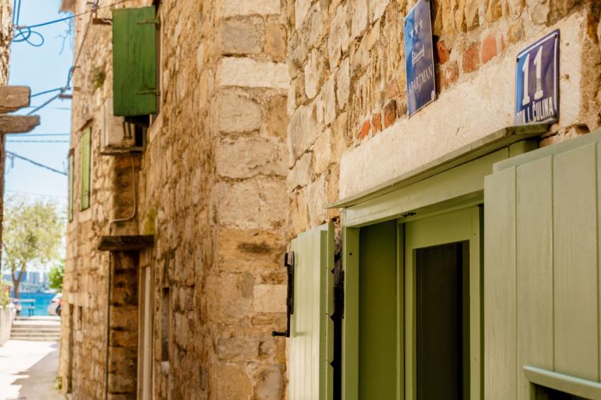 Haus in Kastel Sucurac mit Garten und BBQ - foto 32