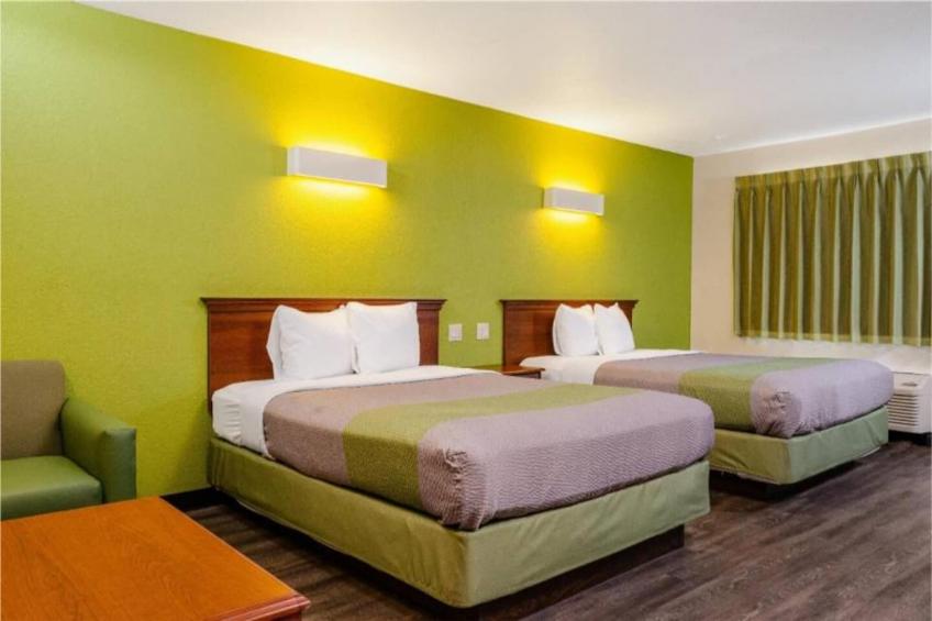 2 Queen Beds  Non-Smoking - foto 8