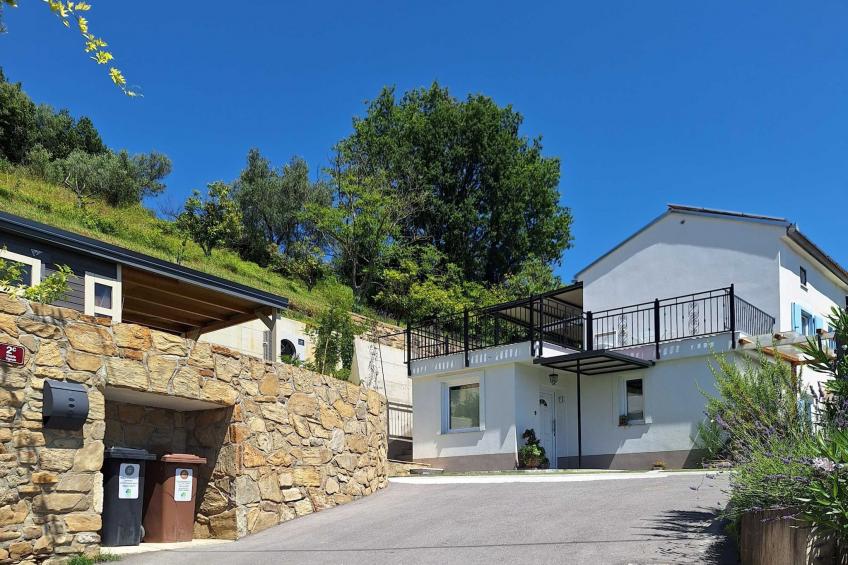 Secluded Authentic Apartment with Terrace - Studio Apartment with Terrace - foto 24