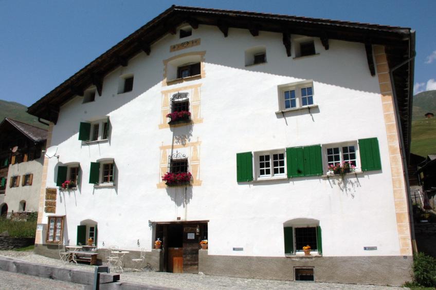 Ferienwohnungen im Schloss, (Nufenen), - foto 2