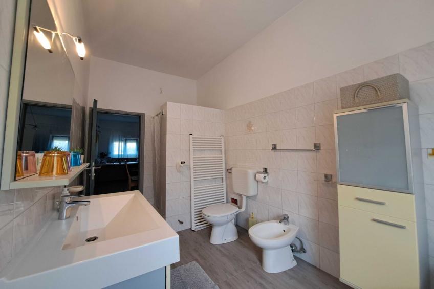 Spacious Urban Retreat Apartment with Terrace - Two Bedroom Apartment with Terrace - foto 33