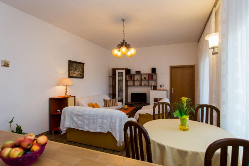 Strandnahe Ferienwohnung Jure mit großer Terrasse - foto 3