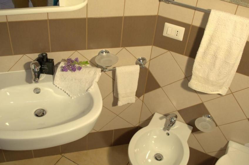 Wohnung mit Wasserblick - foto 13