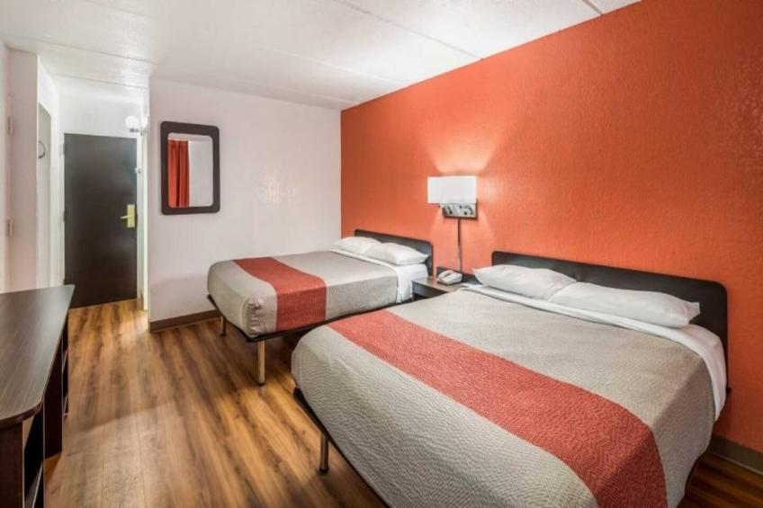 2 Queen Beds  Non-Smoking - foto 6
