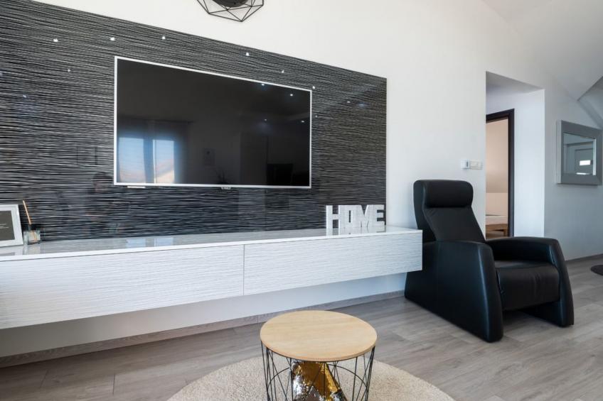 Wohnung in Turanj mit sicherem Parkplatz - foto 11