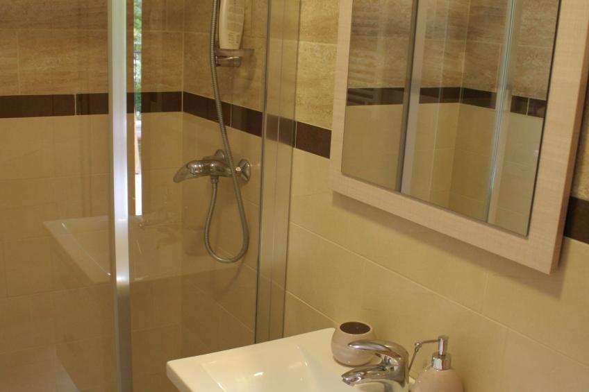 Riverside Rustic Ridge Apartments with Balcony - Two Bedroom Apartment with Balcony - foto 12