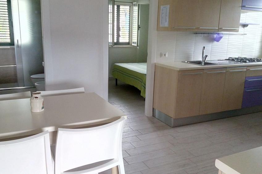 Zwei-Zimmer-Penthouse-Wohnung mit Terrasse mit Meerblick - foto 19