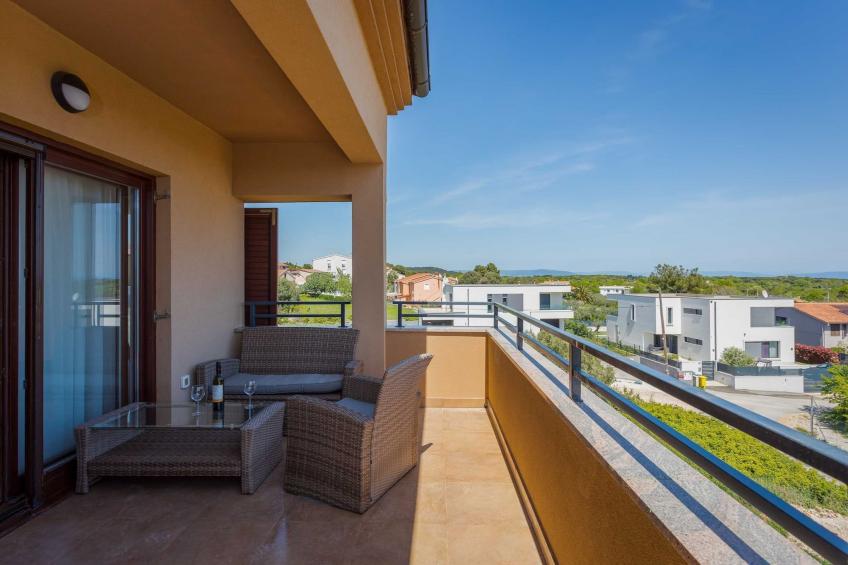 Cesare 5-Modern Apartment with Shared Pool - foto 6