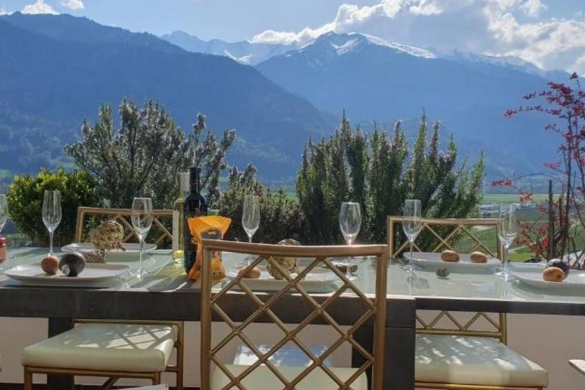 Heidi Holiday - Grand Maisonette-Attica, (Jenins), - foto 23