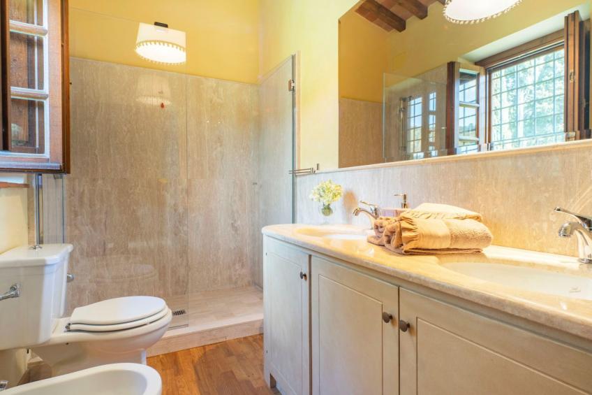 für 10 Personen in Montecatini Tere, Toskana (Provinz Pistoia) - foto 27