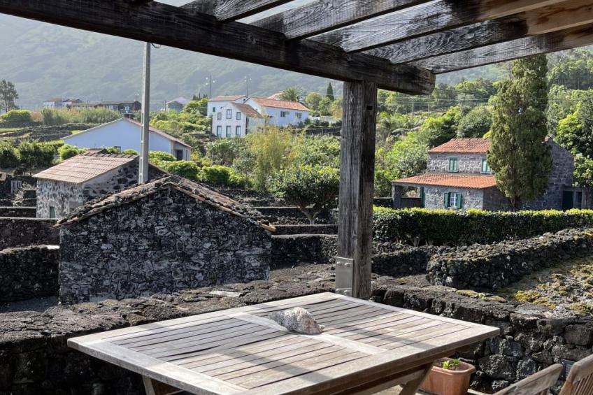 "Vinea Lava" mit Blick auf das Wasser - foto 55