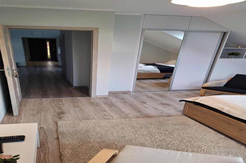 Komfortowy apartament z basenem i ogrodem dla 6 osób w Stepniczce - foto 20