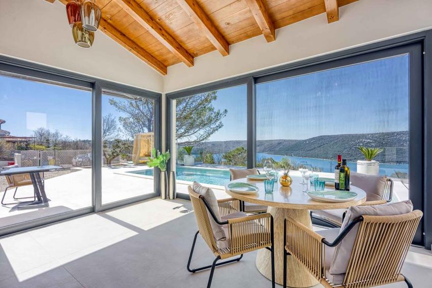 Villa met verwarmd zwembad en jacuzzi - BF-6M3YF - foto 4
