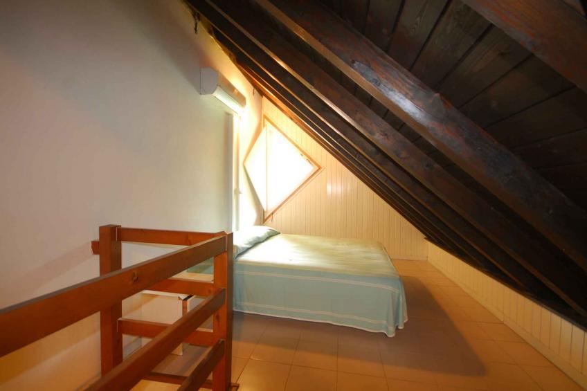Vakantiewoning met terras - BF-5FZJ5 - foto 11