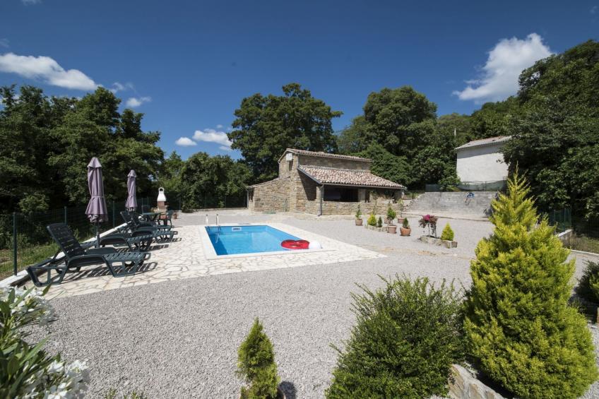 mit eigenem Pool - foto 2