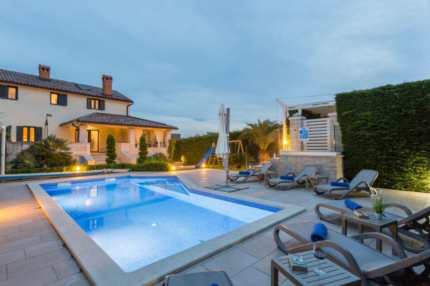 Villa Anabel bei Porec mit Pool, Jacuzzi und Sauna