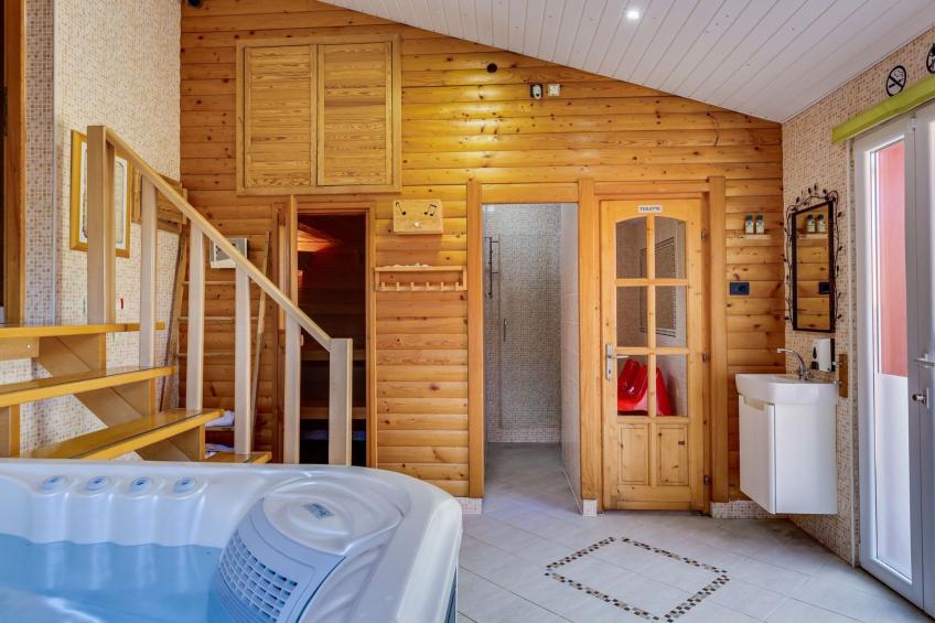 Mala vila Rebeka -großer SwimmingPool - foto 25