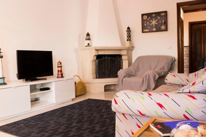 Haus der Scheinwerfer mit freier Garage - foto 8