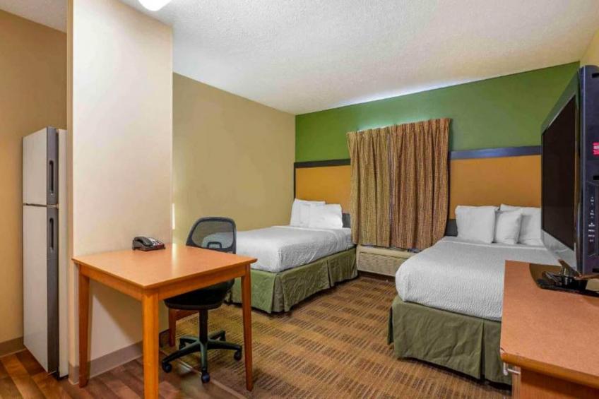 2 Queen Beds | Non-Smoking, Kitchen - foto 7