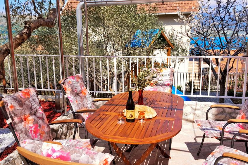 Erdgeschosswohnung mit viel Komfort und Terrasse - foto 6