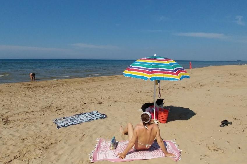 'Sleeps' mit Balkon - foto 17