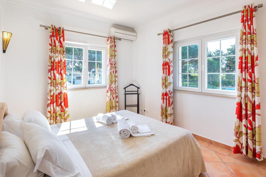 4-Schlafzimmer-Villa, Garten, Pool, Strand - foto 15