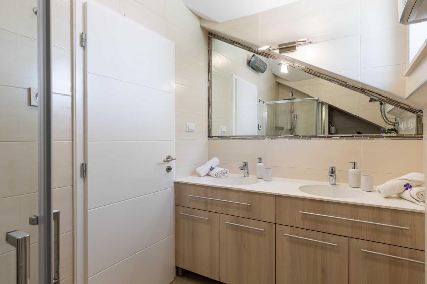 Apartment M&K - Two Bedroom Apartment with Balcony and Sea View - foto 14