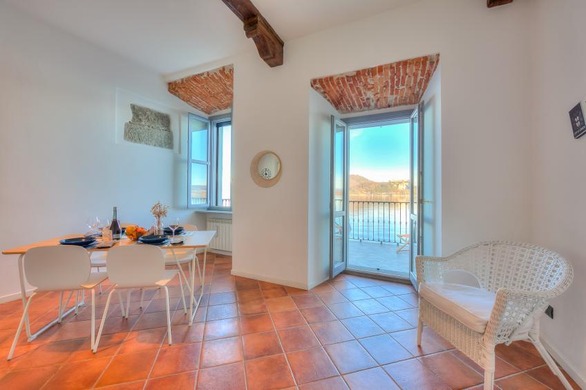 Volo Di Gabbiani Pied Dans L' Eau - foto 10