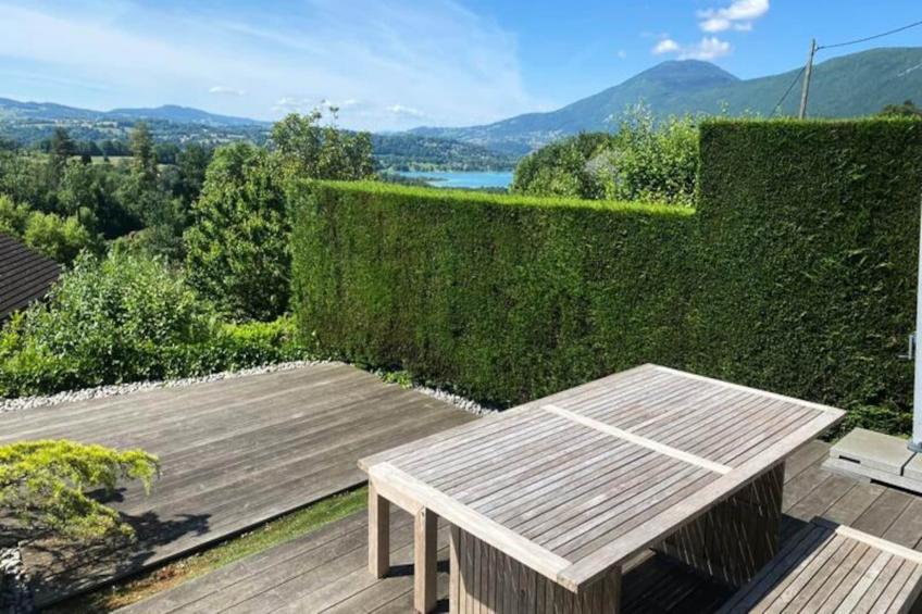 Belle Villa Avec Piscine Jacuzzi Et Vue Lac