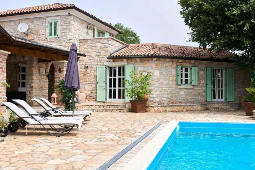 Villa met airconditioning en zwembad - BF-RFX2P - foto 12