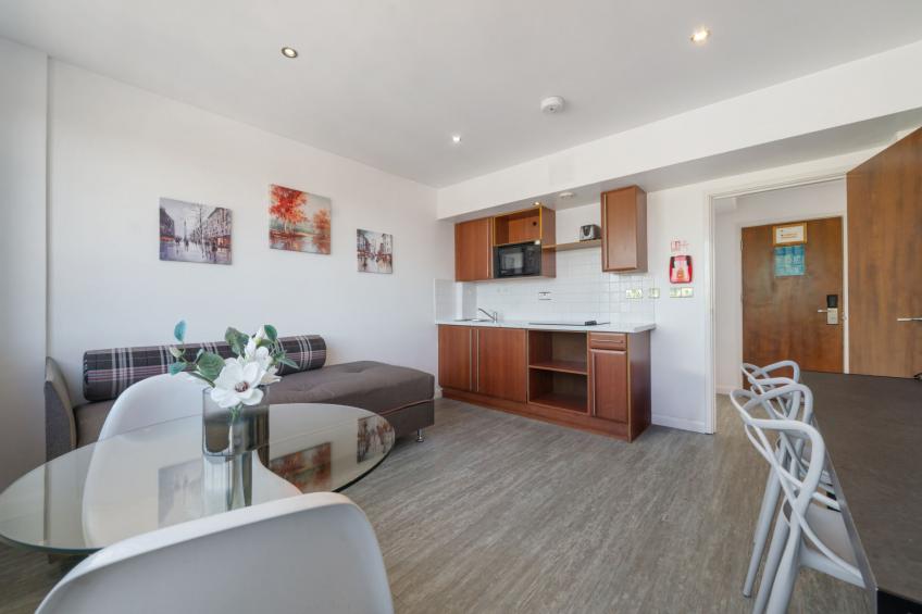 Roland House - Two Bedroom A