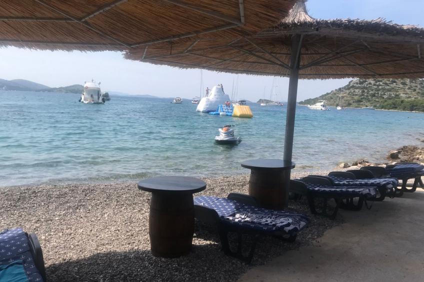 Strandhaus Danica - Ferienanlage Bain, Žut - Kornati - foto 20