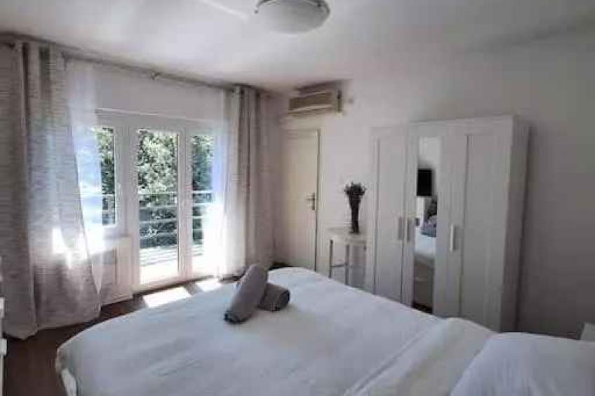 Holiday home mit Klimaanlage und Pool - BF-XK758 - foto 10