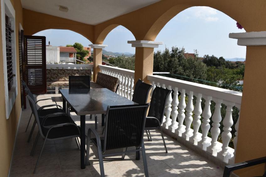 Appartement Maksan im 2. Stock mit einer Terrasse - foto 24