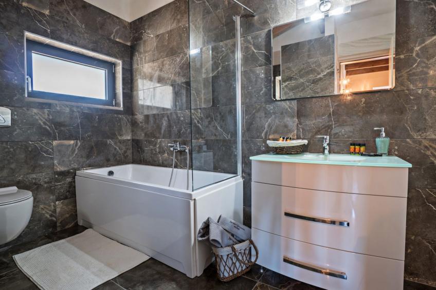 Kostenloses Frühstück, Pools, Kinderbereich, für 20 Gäste - foto 48