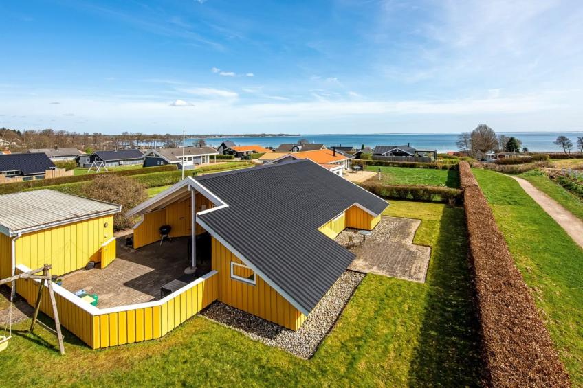"Halla" - 250m from the sea