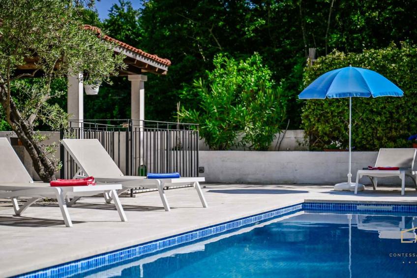 Vakantiehuis Gezinsvriendelijke Villa Maria met buitenzwembad en barbecue op Krk - BF-9P76G - foto 5