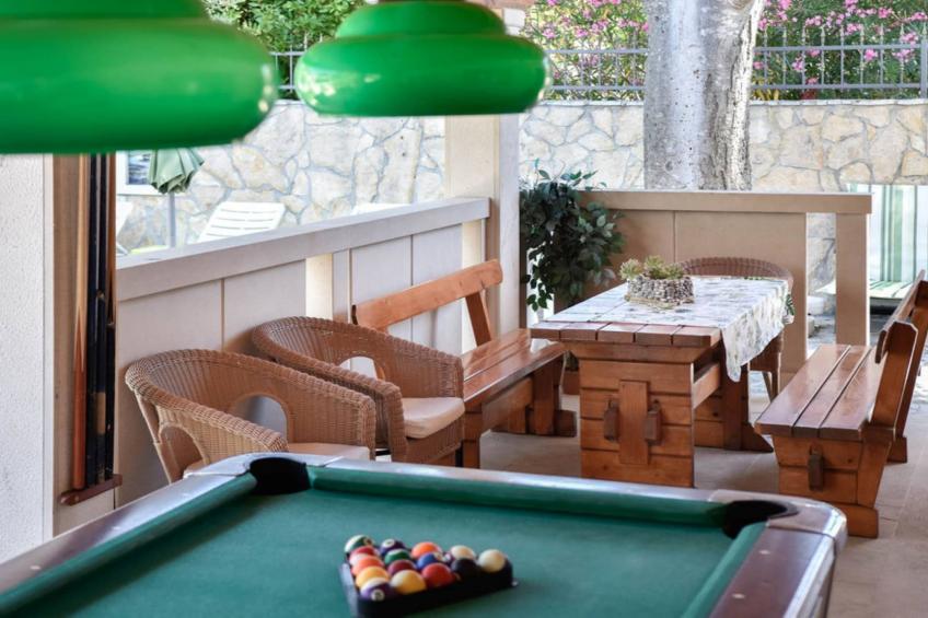 Peaceful Island Haven with Pool, BBQ & Games Area - Four Bedroom Holiday Home - foto 21