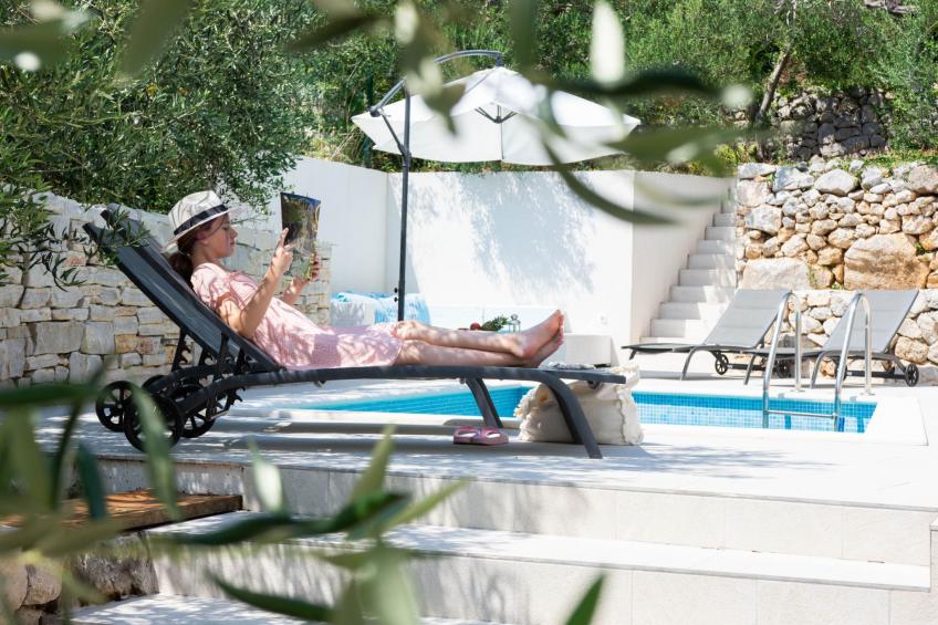 3 Schlafzimmer Villa mit beheiztem Pool und Meerblick - foto 56