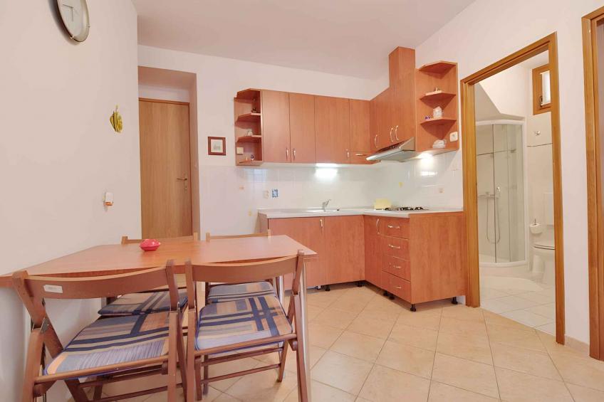 Vakantiewoning in het centrum met terras - VW-G4GD - foto 5