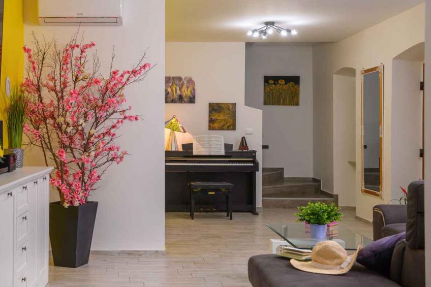 Villa met een zwembad op een groot terrein - BF-K4V76 - foto 27