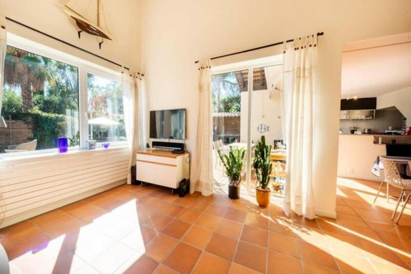 06v - Belle Villa - Jacuzzi - Piscine - Tennis - foto 28