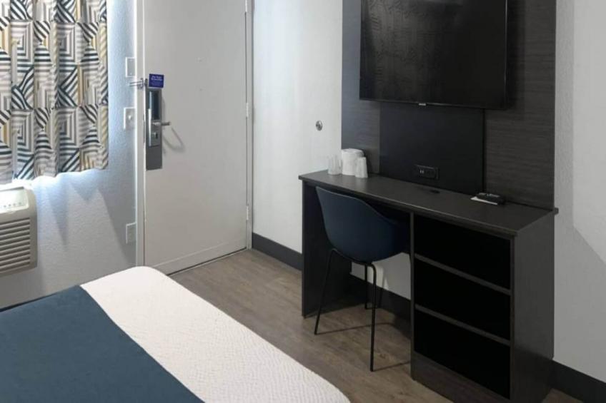 1 Queen Bed - foto 22