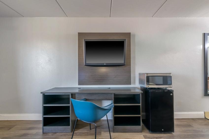 2 Queen Beds  Non-Smoking Kitchen - foto 10