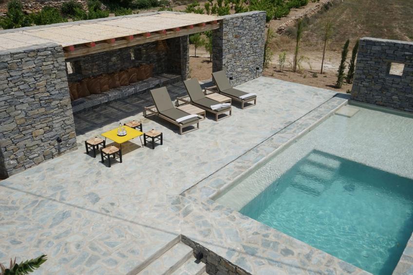 Ferienvilla "Villa Stamata" mit Pool und Garten