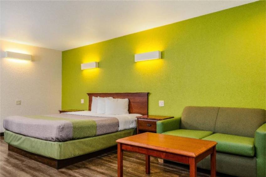 1 King Bed  Non-Smoking - foto 7