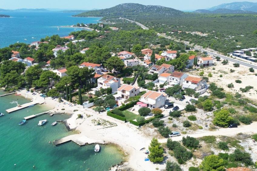 Comfort Two Bedroom Mobile Homes Pirovac - Classic Two Bedroom Mobile Home with Sea View and Terrace - foto 26