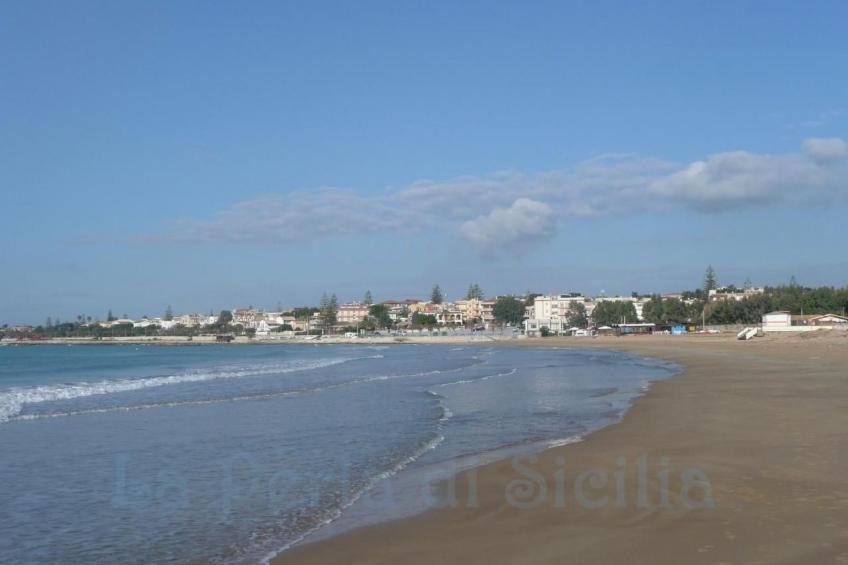 Schöner zentraler Bungalow direkt am Sandstrand auf Sizilien - foto 43