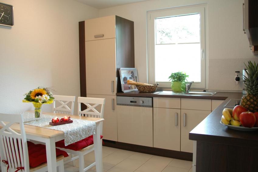 mit Indoorpool, Garten und Partyraum - foto 10