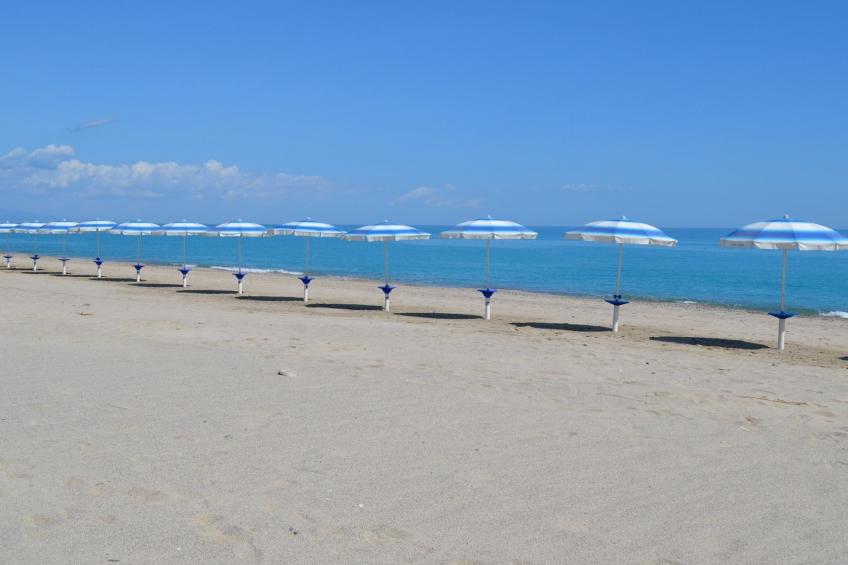 Geräumige Artemide-Wohnung mit Terrasse - foto 37